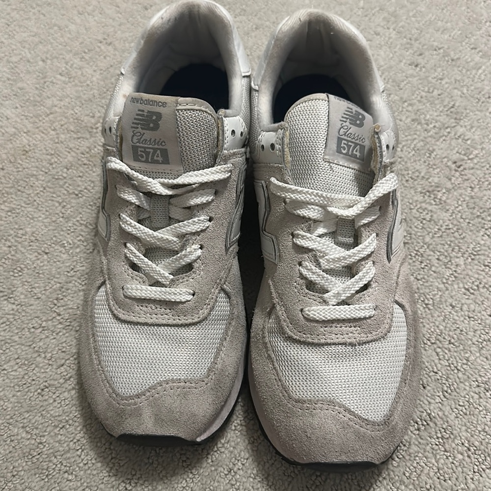 New Balance Classic 574 Core sneakers, size 9